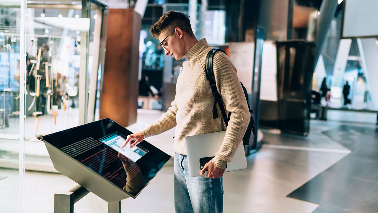 portable digital wayfinding